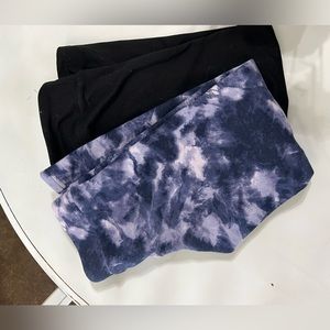 Two pairs Girls tights